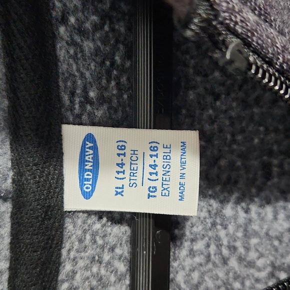 3/$20 OLD Navy Youth Unisex Jacket - Picture 2 of 3